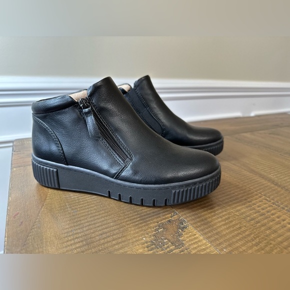 Soul Neutralizer zip side black boot size 6.5 preowned great condition - Picture 1 of 8